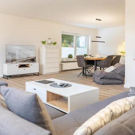Haus Libelle Semesterbostad Leck